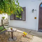 Valley Vendeghaz 3* إغير