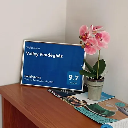 Valley Vendeghaz 3*