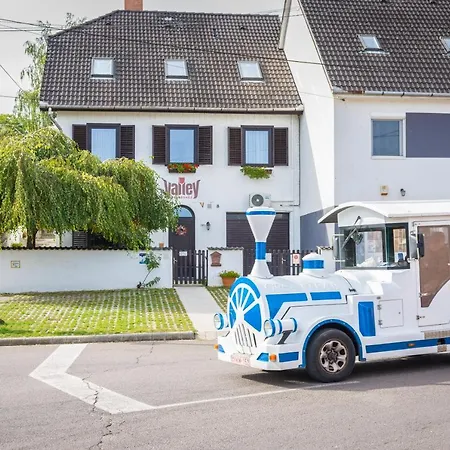 Valley Vendeghaz 埃格尔