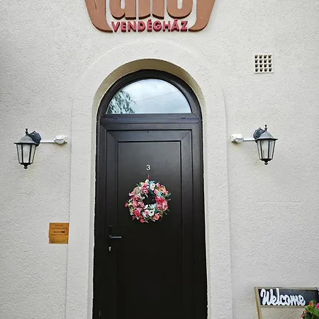 Valley Vendeghaz 招待所