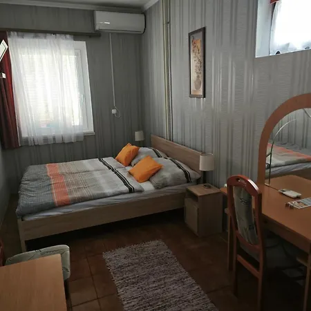 招待所 Valley Vendeghaz 埃格尔