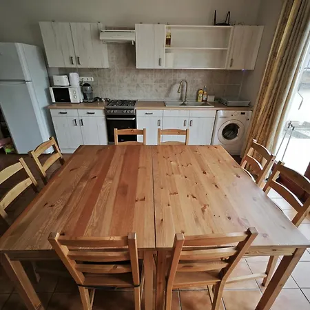 Valley Vendeghaz 招待所