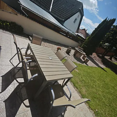 Valley Vendeghaz 招待所 3*