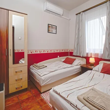 Valley Vendeghaz Guest house Eger