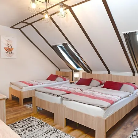 招待所 Valley Vendeghaz 埃格尔