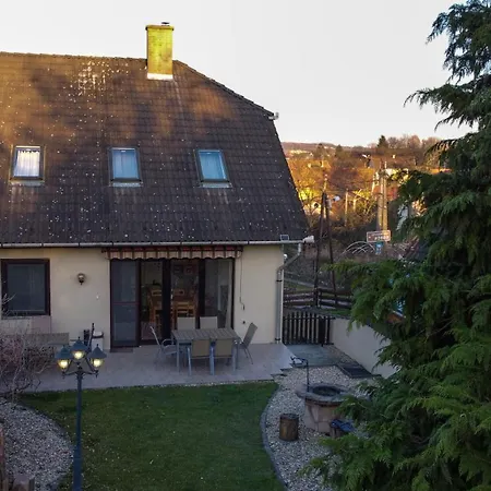 Valley Vendeghaz Guest house