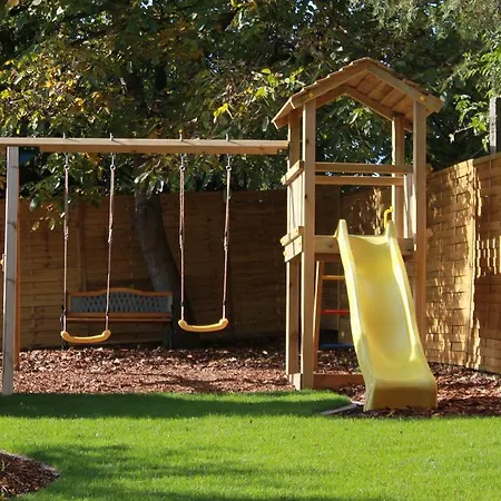 Valley Vendeghaz 招待所