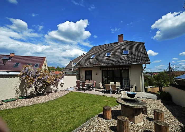 Valley Vendeghaz Penzion 3*