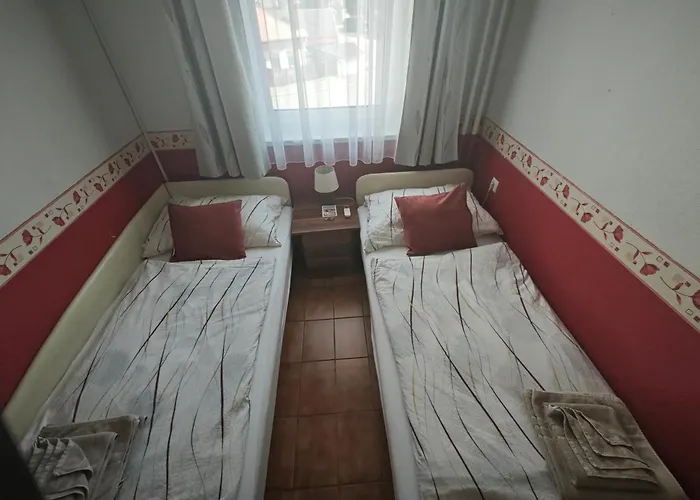 Valley Vendeghaz Penzion Eger